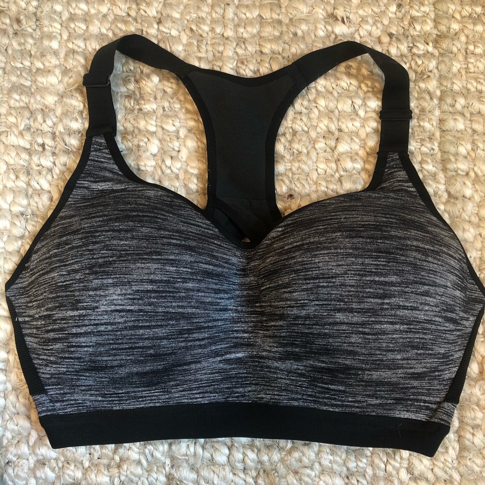 EUC•Women’s VS Sport Bra•Sz34DDD